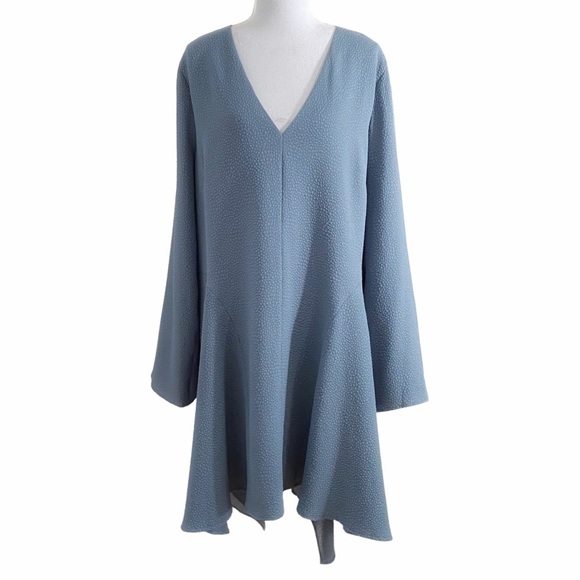 BCBGMAXAZRIA ROBYN BLUE GREY TEXTURED LONG SLEEVE HIGH LOW DRESS - L - Picture 2 of 9